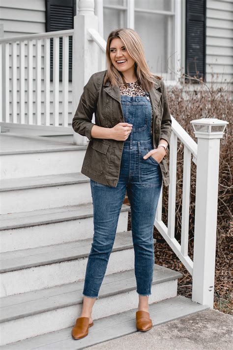 sexy overall|10 Stylish Ways to Wear Overall Outfits